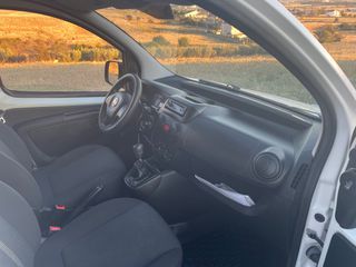 Fiat Fiorino 2017-thumb-8