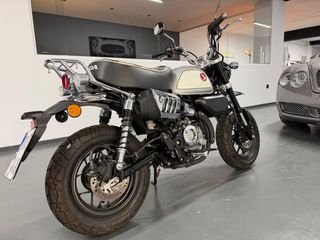 Honda Monkey 125 2023-thumb-7