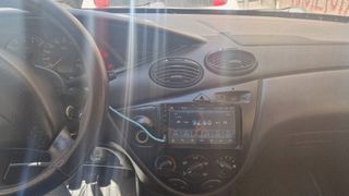 Ford Focus 2000-thumb-2