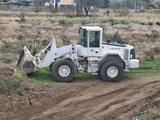 Φορτωτής Με Λάστιχα Volvo 2006 L 90 E