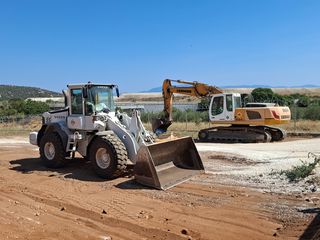 Φορτωτής Με Λάστιχα Volvo 2006 L 90 E-thumb-1
