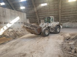 Φορτωτής Με Λάστιχα Volvo 2006 L 90 E-thumb-7