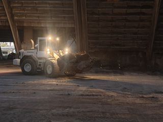 Φορτωτής Με Λάστιχα Volvo 2006 L 90 E-thumb-8