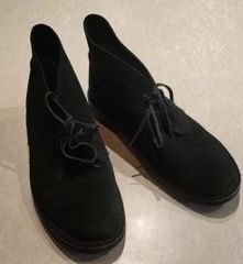 Μποτάκια μαύρα Clarks, ελάχιστα φορεμένα.