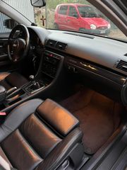 Audi A4 2001-thumb-11