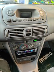 Toyota Corolla 2000-thumb-9