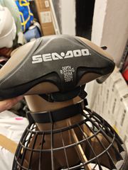 SEA-DOO SEASCOOTER VS SUPERCHARGED-thumb-2