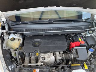 Ford B-Max 2016-thumb-4