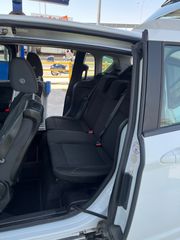 Ford B-Max 2016-thumb-8