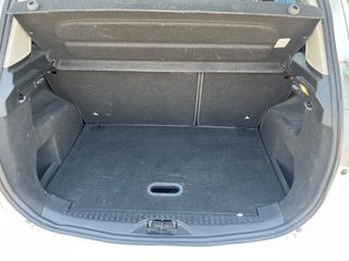 Ford B-Max 2016-thumb-22