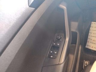 Volkswagen T-Cross 2022 1.0 TSI 95PS LIFE-thumb-11