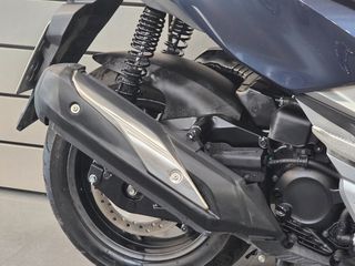 Honda Forza 300 2019-thumb-5