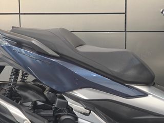 Honda Forza 300 2019-thumb-11
