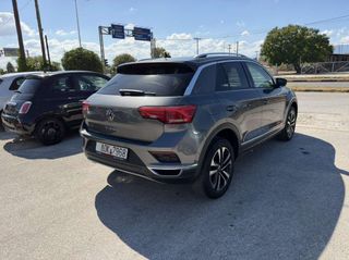 Volkswagen T-Roc 2021-thumb-6