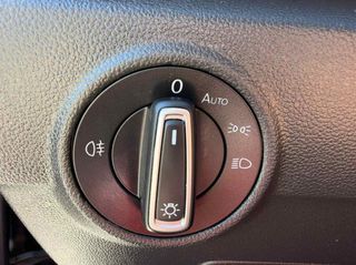 Volkswagen T-Roc 2021-thumb-11