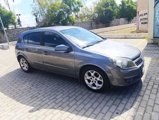 Opel Astra 2005-thumb-5