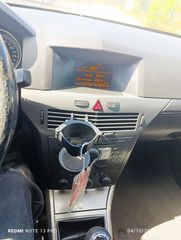 Opel Astra 2005-thumb-12