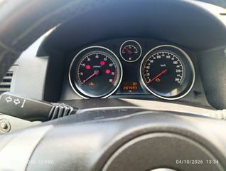 Opel Astra 2005-thumb-13