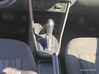 Volkswagen Polo 2016 DSG SUPERCARS XANIA-thumb-5
