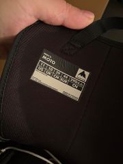 Burton moto-thumb-5