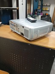 Hitachi projector-thumb-5