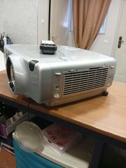 Hitachi projector-thumb-6