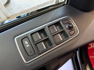 Jaguar F-Pace 2019 R DYNAMIC | BLACK EDITION | CRS MOTORS-thumb-19