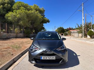 Toyota Aygo 2021 1.0 X-PLAY TOUCH