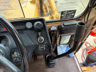 Εκσκαφέας-Φορτωτής MF 1985 50 HX 4WD-thumb-20