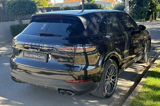 Porsche Cayenne 2020 S E-HYBRID GTS PLUG-IN PAN/MA BOSE ΑCC PASM MATRIX 21'-thumb-4