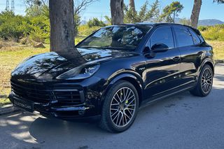 Porsche Cayenne 2020 S E-HYBRID GTS PLUG-IN PAN/MA BOSE ΑCC PASM MATRIX 21'-thumb-0