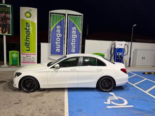 Mercedes-Benz C 180 2014