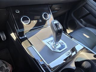 Land Rover Range Rover 2022 EVOQUE D200 R-DYNAMIC HSE AWD-thumb-18