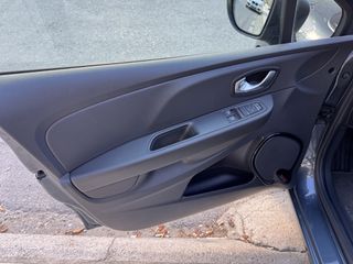 Renault Clio 2018 1.5 DCI DIESEL EURO6-thumb-16