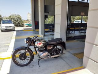 Bsa A 50 1964