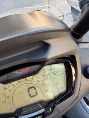 Piaggio Beverly 400 2023 HPE DEEP BLACK-thumb-4