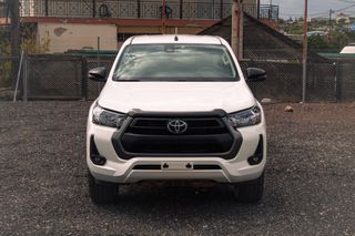 Toyota Hilux 2023 4X4 | DoubleCab | Ελληνικό | Πλήρες βιβλίο-thumb-1