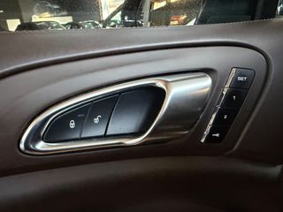 Porsche Cayenne 2015 S E-HYBRID-PANORAMA-GTS PACKET-MATRIX LED-thumb-52