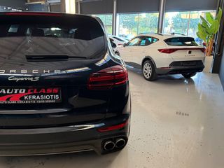 Porsche Cayenne 2015 S E-HYBRID-PANORAMA-GTS PACKET-MATRIX LED-thumb-17