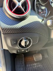 Mercedes-Benz A 200 2017 CDI * SPORT PACKET * AUTOMATIC 7G DCT * FULL EXTRA-thumb-24