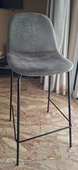 Σκαμπο.
