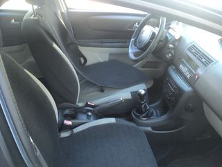 Citroen C4 2006 ΘΕΟΦΙΛΑΤΟΣ ΕΠΙΛΕΓΜΕΝΟ ΟΧΗΜΑ//1.4cc.CLIMA.5ΠΡΤΟ//ΑΝΤΑΛΛΑΓΕΣ-thumb-14