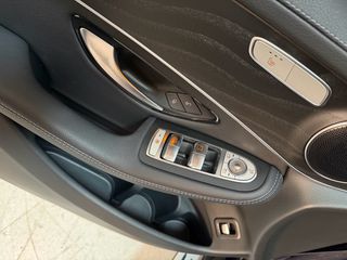 Mercedes-Benz GLC 250 2019 D*4MATIC*9G-TRONIC*AMG LINE*LED*FULL EXTRA-thumb-18