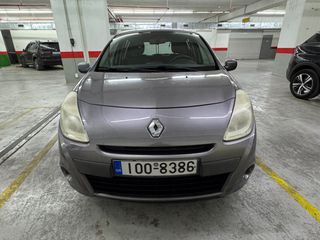 Renault Clio 2010-thumb-1