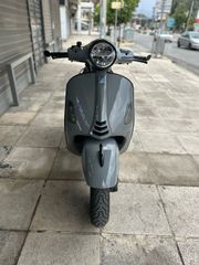 Vespa GTS Super Tech 300 2019 GTS  300 SuperTech-thumb-1