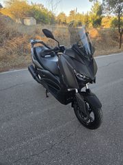 Yamaha XMAX 300 2019-thumb-1