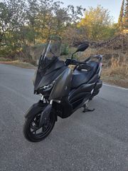 Yamaha XMAX 300 2019-thumb-3