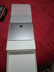 Apple iPad Air 13-inch (M3)-thumb-1