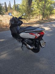 Kymco Downtown 300i 2011-thumb-5