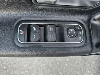 Mercedes-Benz A 180 2020 1.5 D 116PS   SEDAN NAVI - ΔΕΡΜΑ - LED  AYTOMATO-thumb-8